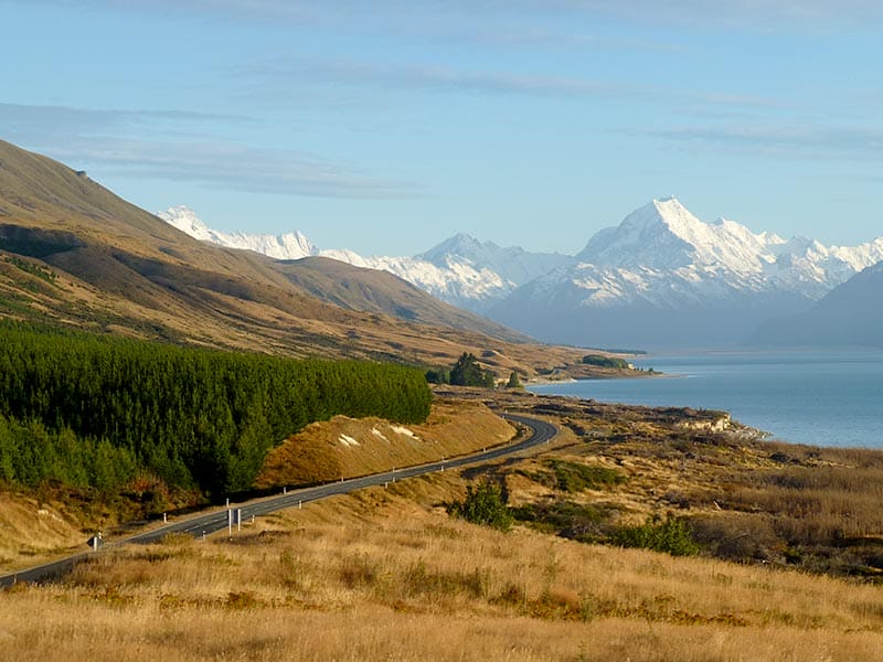New Zealand Road to Mt Cook - Farm & Leisure Tours